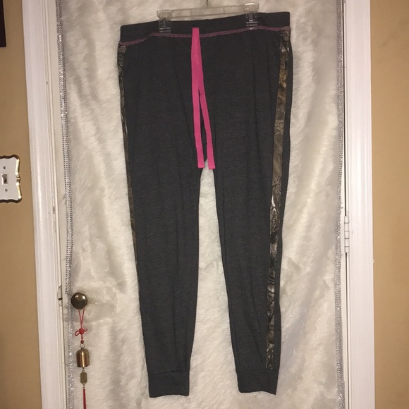Realtree Gray Camo Trim Lounge Yoga Pants Leggings - Picture 1 of 3